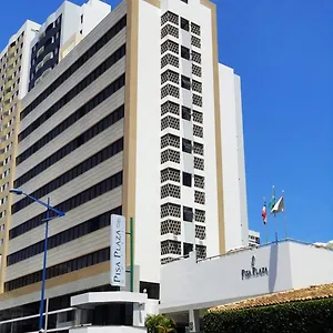 Pisa Plaza Salvador