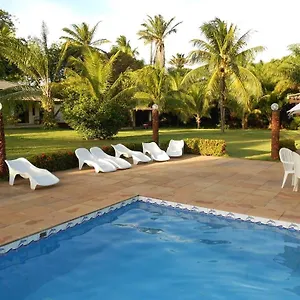 Coco Dende Guest house *