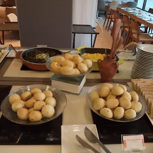 Wyndham Hangar Aeroporto Hotel 4*